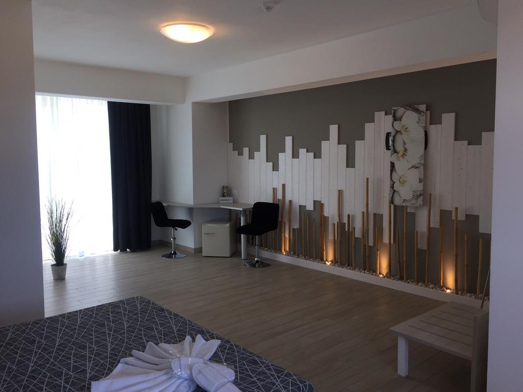 Hotel Letizia Follonica Eksteriør bilde